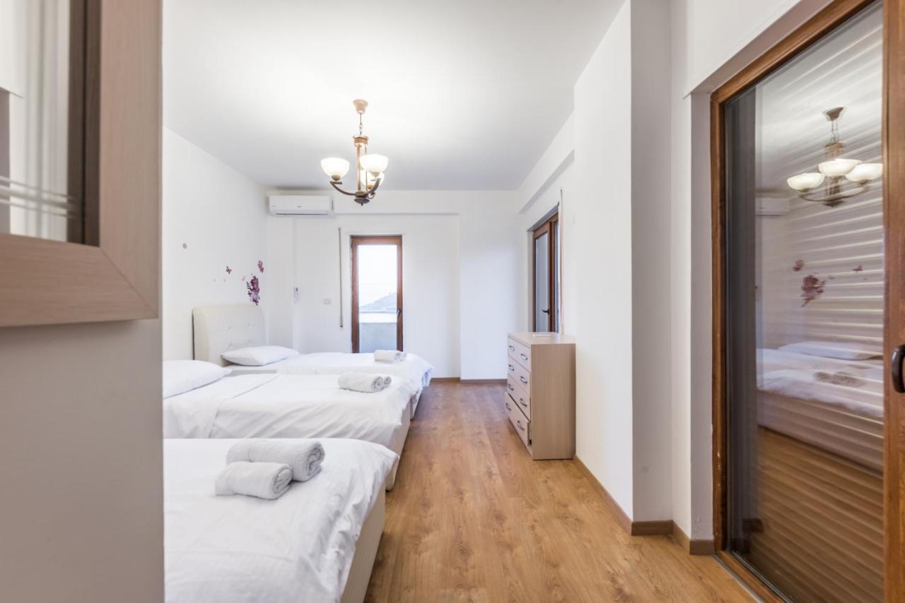 Blue Heaven -Full Sea View Brand New Apartment Durres Exterior photo